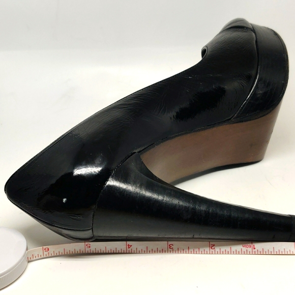 Stuart Weitzman 4.75" Black Patent Leather Heels Open Toe 1" Platform - Picture 9 of 9